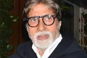 Big B Amitabh Bachchan: నటనకు వీడ్కోలు పలకట్లేదు... నిద్రపోతున్నానంతే.. రిటైర్మెంట్ ప్రచారానికి బిగ్ బీ అమితాబ్ ఫన్నీ చెక్ Big B Amitabh Bachchan: నటనకు వీడ్కోలు పలకట్లేదు... నిద్రపోతున్నానంతే.. రిటైర్మెంట్ ప్రచారానికి బిగ్ బీ అమితాబ్ ఫన్నీ చెక్