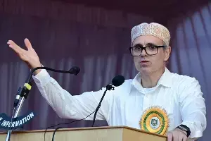 Omar Abdullah: యూసీసీ బిల్లును పార్లమెంట్లోనే ప్రవేశపెట్టండి.. రాష్ట్రాల ద్వారా కాదు: ఒమర్ అబ్దుల్లా సవాల్ Omar Abdullah: యూసీసీ బిల్లును పార్లమెంట్లోనే ప్రవేశపెట్టండి.. రాష్ట్రాల ద్వారా కాదు: ఒమర్ అబ్దుల్లా సవాల్