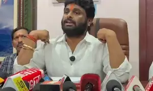 Chiranjeevi Nag: శ్రీకాకుళం జిల్లాలో వైసీపీకి ఒక్క సీటు కూడా రాదు.. తమ్మినేని కుమారుడు చిరంజీవి నాగ్ సంచలన వ్యాఖ్యలు Chiranjeevi Nag: శ్రీకాకుళం జిల్లాలో వైసీపీకి ఒక్క సీటు కూడా రాదు.. తమ్మినేని కుమారుడు చిరంజీవి నాగ్ సంచలన వ్యాఖ్యలు