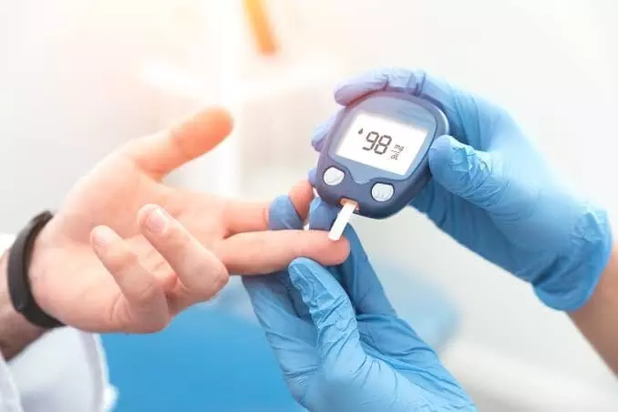 Early Warning Signs of Diabetes: దాహం, మూత్రం మాత్రమే కాదు.. మధుమేహం ప్రారంభంలో కనిపించే ఇతర హెచ్చరిక సంకేతాలు ఇవే.. Early Warning Signs of Diabetes: దాహం, మూత్రం మాత్రమే కాదు.. మధుమేహం ప్రారంభంలో కనిపించే ఇతర హెచ్చరిక సంకేతాలు ఇవే..