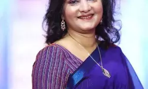 Actress Prema: సరైన వ్యక్తి దొరికితే 70 ఏళ్ల వయసులోనైనా పెళ్లి చేసుకుంటా.. నటి ప్రేమ బోల్డ్ కామెంట్స్ Actress Prema: సరైన వ్యక్తి దొరికితే 70 ఏళ్ల వయసులోనైనా పెళ్లి చేసుకుంటా.. నటి ప్రేమ బోల్డ్ కామెంట్స్