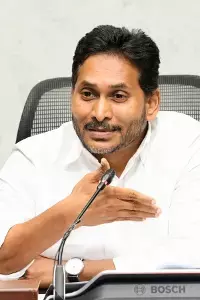 Jagan: కరవు నివారణలో ప్రభుత్వం పూర్తి వైఫల్యం: జగన్ ఘాటు విమర్శ Jagan: కరవు నివారణలో ప్రభుత్వం పూర్తి వైఫల్యం: జగన్ ఘాటు విమర్శ