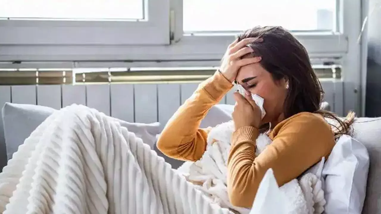 Climate Change Can Threaten Lung Health: వాతావరణ మార్పులతో ఊపిరితిత్తులకు ముప్పు.. ఈ జాగ్రత్తలు తీసుకోండి Climate Change Can Threaten Lung Health: వాతావరణ మార్పులతో ఊపిరితిత్తులకు ముప్పు.. ఈ జాగ్రత్తలు తీసుకోండి