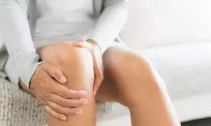 Fatigue and Joint Pain: అలసట, కీళ్ల నొప్పులా? మీ రోగనిరోధక వ్యవస్థే మీపై దాడి చేస్తోందా? ఈ సంకేతాలను అస్సలు విస్మరించకండి.. Fatigue and Joint Pain: అలసట, కీళ్ల నొప్పులా? మీ రోగనిరోధక వ్యవస్థే మీపై దాడి చేస్తోందా? ఈ సంకేతాలను అస్సలు విస్మరించకండి..