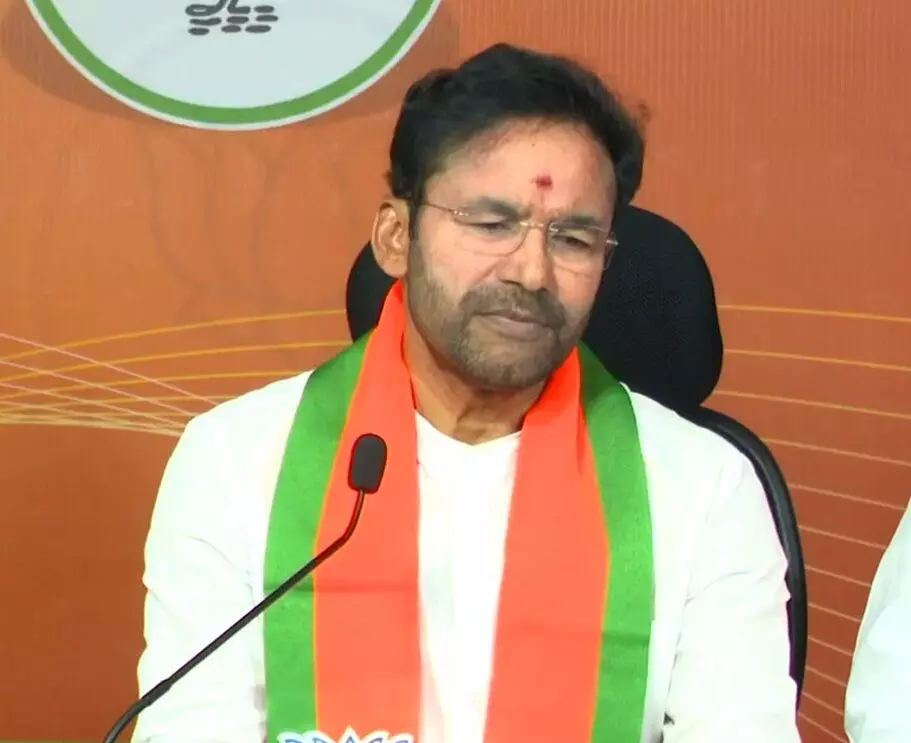 Kishan Reddy: దానం అనర్హత బీజేపీ న్యాయ పోరాటం విజయమే.. కాంగ్రెస్, బీఆర్ఎస్పై కిషన్రెడ్డి విమర్శలు Kishan Reddy: దానం అనర్హత బీజేపీ న్యాయ పోరాటం విజయమే.. కాంగ్రెస్, బీఆర్ఎస్పై కిషన్రెడ్డి విమర్శలు