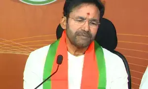 Kishan Reddy: దానం అనర్హత బీజేపీ న్యాయ పోరాటం విజయమే.. కాంగ్రెస్, బీఆర్ఎస్పై కిషన్రెడ్డి విమర్శలు Kishan Reddy: దానం అనర్హత బీజేపీ న్యాయ పోరాటం విజయమే.. కాంగ్రెస్, బీఆర్ఎస్పై కిషన్రెడ్డి విమర్శలు