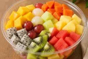 Eating Fruit Salad: ఫ్రూట్ సలాడ్ తింటున్నారా? ఈ పండ్లను కలిపి తింటే మేలు కంటే కీడే ఎక్కువ.. Eating Fruit Salad: ఫ్రూట్ సలాడ్ తింటున్నారా? ఈ పండ్లను కలిపి తింటే మేలు కంటే కీడే ఎక్కువ..