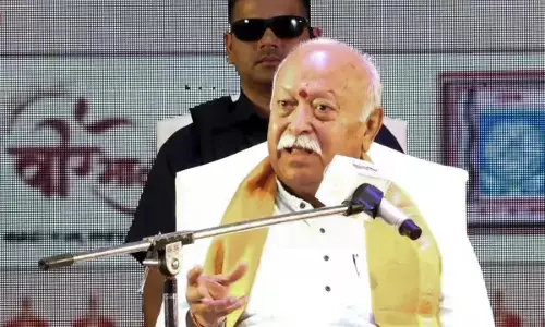 Mohan Bhagwat: ఆధునిక సెక్యులరిజం పాశ్చాత్య భావనే... భారతదేశానికి సరిపోదు: మోహన్ భగవత్ Mohan Bhagwat: ఆధునిక సెక్యులరిజం పాశ్చాత్య భావనే... భారతదేశానికి సరిపోదు: మోహన్ భగవత్