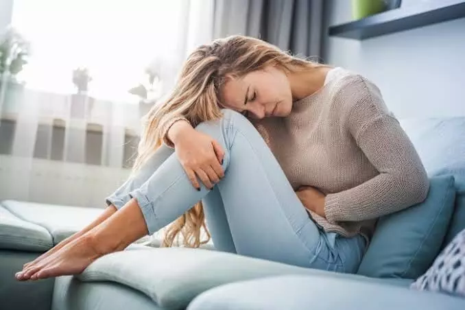 Suffering From Period Pain: పీరియడ్స్ నొప్పితో బాధపడుతున్నారా? ఈ సహజసిద్ధమైన డ్రింక్తో ఇన్స్టాంట్ రిలీఫ్.. Suffering From Period Pain: పీరియడ్స్ నొప్పితో బాధపడుతున్నారా? ఈ సహజసిద్ధమైన డ్రింక్తో ఇన్స్టాంట్ రిలీఫ్..