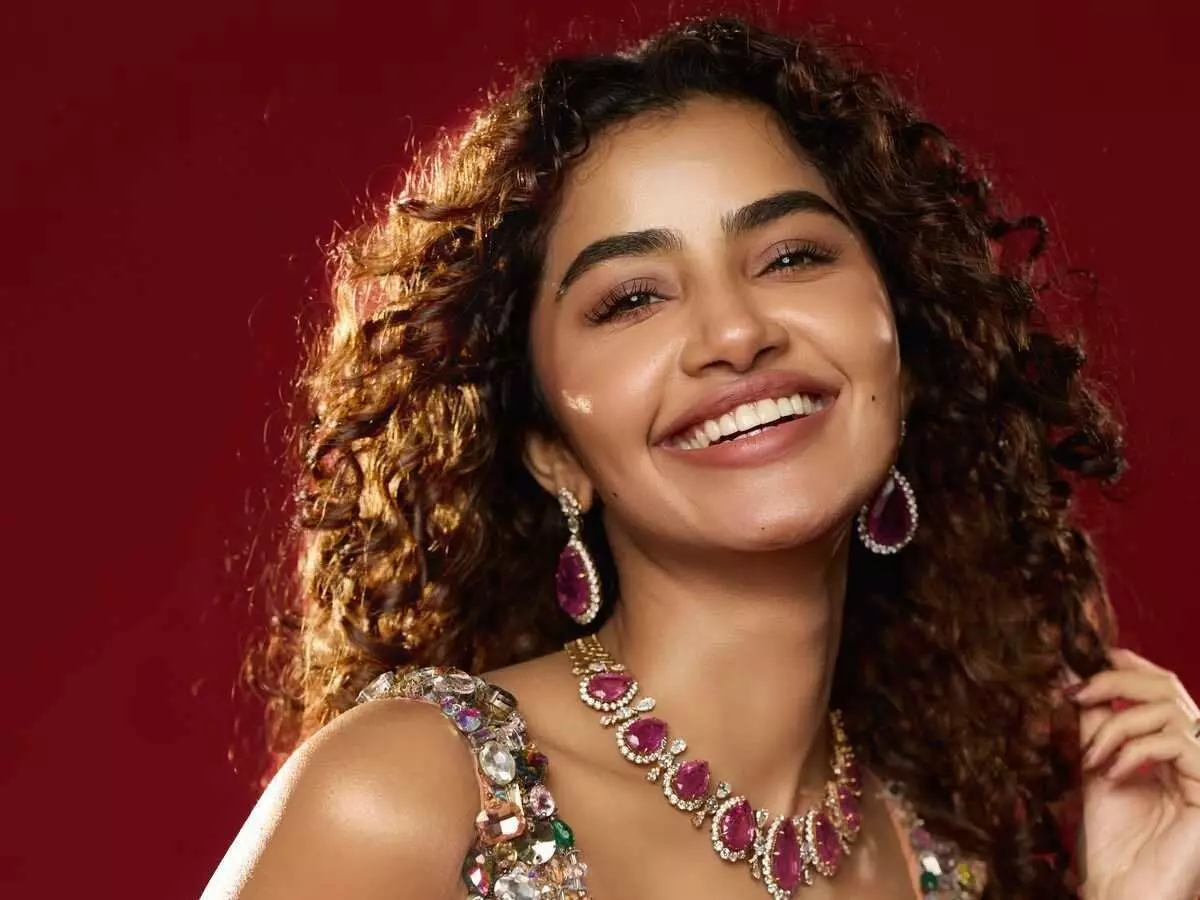 Anupama Parameswaran: తప్పుడు వ్యక్తిని ప్రేమిస్తే ఎన్నో కష్టాలు.. అనుపమ పరమేశ్వరన్ ఆసక్తికర పోస్ట్! Anupama Parameswaran: తప్పుడు వ్యక్తిని ప్రేమిస్తే ఎన్నో కష్టాలు.. అనుపమ పరమేశ్వరన్ ఆసక్తికర పోస్ట్!