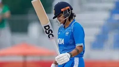 Shafali Verma: ప్రపంచ రికార్డు సృష్టించిన షఫాలీ వర్మ.. ఏడాదిలో అత్యధిక టీ20 పరుగులు! Shafali Verma: ప్రపంచ రికార్డు సృష్టించిన షఫాలీ వర్మ.. ఏడాదిలో అత్యధిక టీ20 పరుగులు!