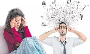 Experiencing More Forgetfulness With Age: వయసుతో పాటు మతిమరుపు పెరుగుతోందా? అల్జీమర్స్ ప్రాథమిక లక్షణాలు ఇవే..