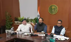 Minister Uttam: ప్రాజెక్టులకు భూసేకరణ వేగం పెంచాలి.. రైతులకు ₹813 కోట్లు వెంటనే చెల్లించాలి: మంత్రి ఉత్తమ్ Minister Uttam: ప్రాజెక్టులకు భూసేకరణ వేగం పెంచాలి.. రైతులకు ₹813 కోట్లు వెంటనే చెల్లించాలి: మంత్రి ఉత్తమ్