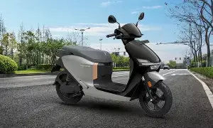 Honda EV: భారత మార్కెట్లోకి హోండా సరికొత్త క్యూసీ3 ఎలక్ట్రిక్ స్కూటర్.. రూ.5,000లకే బుకింగ్స్ షురూ Honda EV: భారత మార్కెట్లోకి హోండా సరికొత్త క్యూసీ3 ఎలక్ట్రిక్ స్కూటర్.. రూ.5,000లకే బుకింగ్స్ షురూ