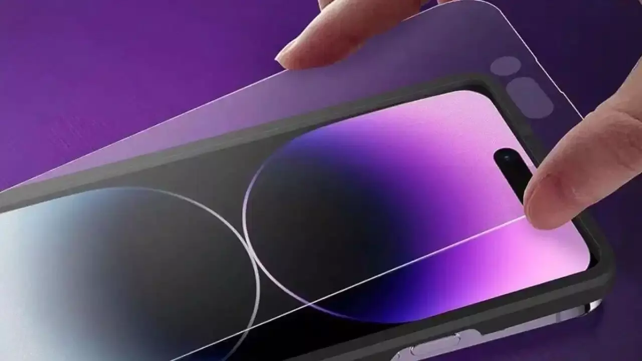 Tempered Glass: ఏప్రిల్ 1 నుంచి కొత్త రూల్స్.. స్మార్ట్ఫోన్ టెంపర్డ్ గ్లాసులు మరింత ప్రియం కానున్నాయా? Tempered Glass: ఏప్రిల్ 1 నుంచి కొత్త రూల్స్.. స్మార్ట్ఫోన్ టెంపర్డ్ గ్లాసులు మరింత ప్రియం కానున్నాయా?
