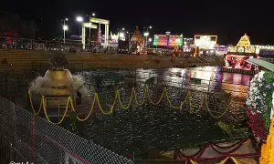 Salakatla Brahmotsavams: సాలకట్ల బ్రహ్మోత్సవాలు... చక్రస్నానానికి పటిష్ట ఏర్పాట్లు Salakatla Brahmotsavams: సాలకట్ల బ్రహ్మోత్సవాలు... చక్రస్నానానికి పటిష్ట ఏర్పాట్లు