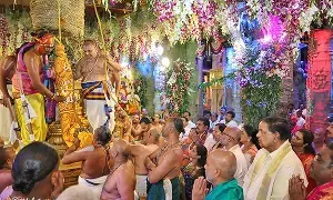 Salakatla Brahmotsavams: తిరుమలలో ముగిసిన శ్రీవారి సాలకట్ల బ్రహ్మోత్సవాలు.. ధ్వజావరోహణంతో ఉత్సవాలకు ముగింపు