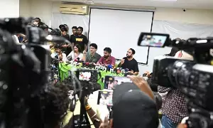 CJP: సీఈసీ జ్ఞానేష్ కుమార్పై సీజేపీ ఉగ్ర హెచ్చరిక.. 48 గంటల్లో రాజీనామా చేయకపోతే ‘జంతర్ మంతర్ 2.0’ CJP: సీఈసీ జ్ఞానేష్ కుమార్పై సీజేపీ ఉగ్ర హెచ్చరిక.. 48 గంటల్లో రాజీనామా చేయకపోతే ‘జంతర్ మంతర్ 2.0’