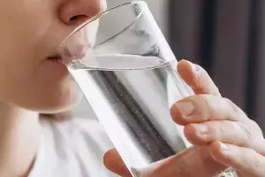 Drinking Enough Water Every Day: ఆరోగ్యంగా ఉండాలంటే రోజూ తగినంత నీరు తాగడం అవసరం Drinking Enough Water Every Day: ఆరోగ్యంగా ఉండాలంటే రోజూ తగినంత నీరు తాగడం అవసరం