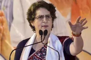 Priyanka Gandhi Vadra: ఎన్నికల కమిషన్ వివాదం: సీఈసీ జ్ఞానేశ్ కుమార్పై నేరపరమైన చర్యలు తీసుకోవాలని ప్రియాంక గాంధీ వాద్రా డిమాండ్ Priyanka Gandhi Vadra: ఎన్నికల కమిషన్ వివాదం: సీఈసీ జ్ఞానేశ్ కుమార్పై నేరపరమైన చర్యలు తీసుకోవాలని ప్రియాంక గాంధీ వాద్రా డిమాండ్