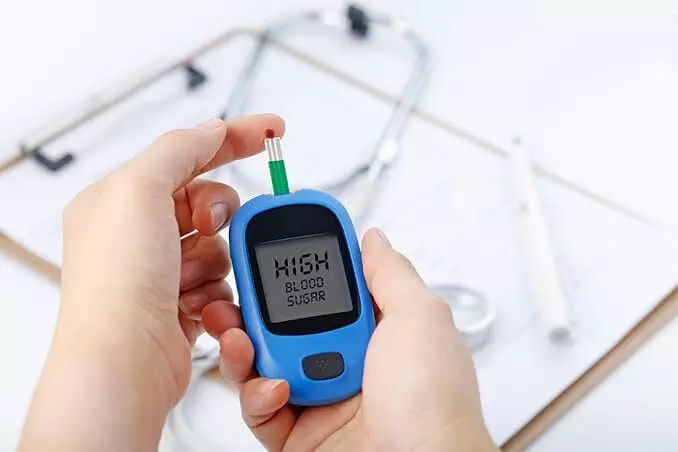 Diabetes Control: డయాబెటిస్ నియంత్రణలో జీవనశైలి మార్పులు.. Diabetes Control: డయాబెటిస్ నియంత్రణలో జీవనశైలి మార్పులు..