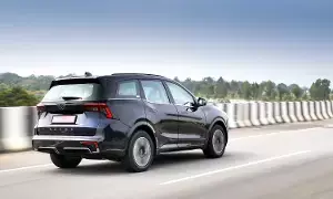Mahindra XEV 9S: టాటా హవాకు చెక్ పెడుతూ నంబర్ వన్ స్థానాన్ని కొట్టేసిన మహీంద్రా ఈవీ Mahindra XEV 9S: టాటా హవాకు చెక్ పెడుతూ నంబర్ వన్ స్థానాన్ని కొట్టేసిన మహీంద్రా ఈవీ