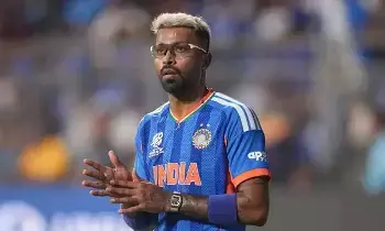 Hardik Pandya: హార్దిక్ పాండ్యా రీఎంట్రీకి మళ్లీ బ్రేక్.. తీవ్రమైన నొప్పితో ఆస్ట్రేలియా A సిరీస్ నుంచి ఔట్?