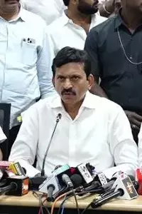 Minister Ponguleti: రీ-సర్వేతోనే భూసమస్యలకు శాశ్వత పరిష్కారం: మంత్రి పొంగులేటి Minister Ponguleti: రీ-సర్వేతోనే భూసమస్యలకు శాశ్వత పరిష్కారం: మంత్రి పొంగులేటి