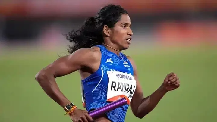 Vithya Ramraj: పీటీ ఉష 42 ఏళ్ల రికార్డు బద్దలు.. ఆసియా క్రీడల్లో కాంస్యంతో చరిత్ర సృష్టించిన విథ్యా రామ్రాజ్.. Vithya Ramraj: పీటీ ఉష 42 ఏళ్ల రికార్డు బద్దలు.. ఆసియా క్రీడల్లో కాంస్యంతో చరిత్ర సృష్టించిన విథ్యా రామ్రాజ్..