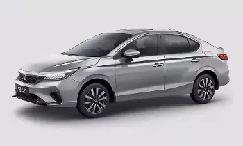 Honda: 27కిమీ మైలేజ్ ఇచ్చిన 31 రోజుల్లో కేవలం 30 మందే ఈ కారును కొన్నారు