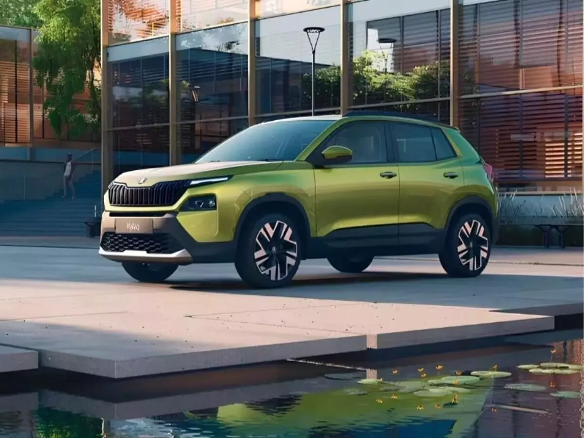 Skoda Price: అక్టోబర్ 1 నుంచి స్కోడా కార్ల ధరల మోత.. ఎంత పెరగనుందో తెలుసా? Skoda Price: అక్టోబర్ 1 నుంచి స్కోడా కార్ల ధరల మోత.. ఎంత పెరగనుందో తెలుసా?