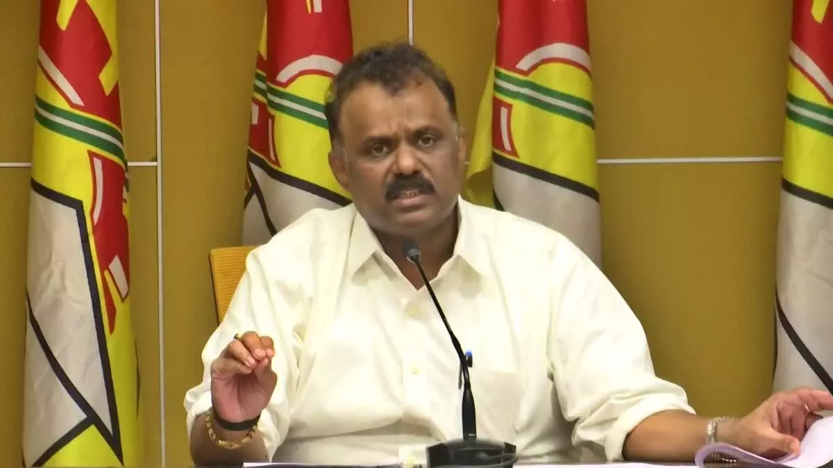 Viveka Murder Case: వివేకా హత్య కేసు: అంతిమ లబ్ధిదారు జగనే – అనగాని సత్యప్రసాద్ ఘాటు వ్యాఖ్యలు Viveka Murder Case: వివేకా హత్య కేసు: అంతిమ లబ్ధిదారు జగనే – అనగాని సత్యప్రసాద్ ఘాటు వ్యాఖ్యలు