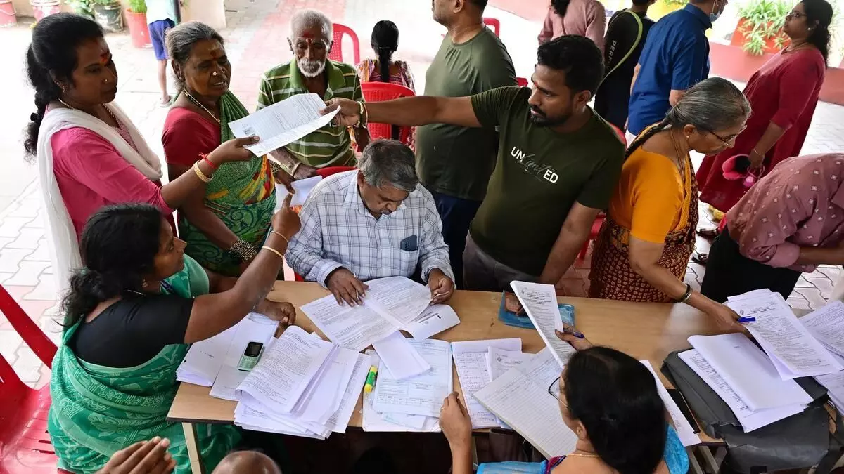 SIR Effect: ఎస్ఐఆర్ ఎఫెక్ట్.. తొలగించిన ఓటర్లలో 71%కిపైగా ‘గైర్హాజరు, తరలిపోయినవారే’ SIR Effect: ఎస్ఐఆర్ ఎఫెక్ట్.. తొలగించిన ఓటర్లలో 71%కిపైగా ‘గైర్హాజరు, తరలిపోయినవారే’