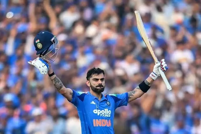 Mohammad Kaif: టీమిండియా వాతావరణంపై విరాట్ కోహ్లీ అసంతృప్తి.. మాజీ క్రికెటర్ మహ్మద్ కైఫ్ సంచలన వ్యాఖ్యలు Mohammad Kaif: టీమిండియా వాతావరణంపై విరాట్ కోహ్లీ అసంతృప్తి.. మాజీ క్రికెటర్ మహ్మద్ కైఫ్ సంచలన వ్యాఖ్యలు