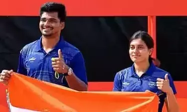 Asian Games: ఆసియా క్రీడల్లో భారత్ బంగారు బాణంహ. సౌత్ కొరియాను మట్టికరిపించి స్వర్ణం కైవసం.. 2028 ఒలింపిక్స్ బెర్త్ ఖరారు.. Asian Games: ఆసియా క్రీడల్లో భారత్ బంగారు బాణంహ. సౌత్ కొరియాను మట్టికరిపించి స్వర్ణం కైవసం.. 2028 ఒలింపిక్స్ బెర్త్ ఖరారు..