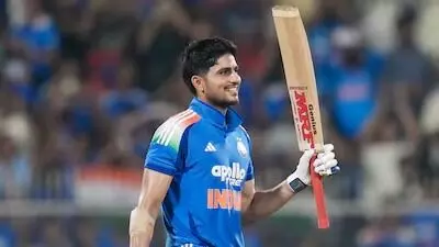 Shubman Gill: గిల్ డబుల్ సెంచరీ.. ఒకే మ్యాచ్లో వరల్డ్ రికార్డుల మోత! Shubman Gill: గిల్ డబుల్ సెంచరీ.. ఒకే మ్యాచ్లో వరల్డ్ రికార్డుల మోత!
