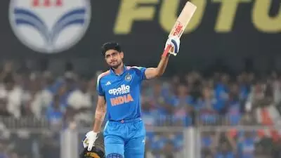 Shubman Gill: గిల్ మరో రికార్డు.. భారత కెప్టెన్గా ఫాస్టెస్ట్ సెంచరీ! Shubman Gill: గిల్ మరో రికార్డు.. భారత కెప్టెన్గా ఫాస్టెస్ట్ సెంచరీ!