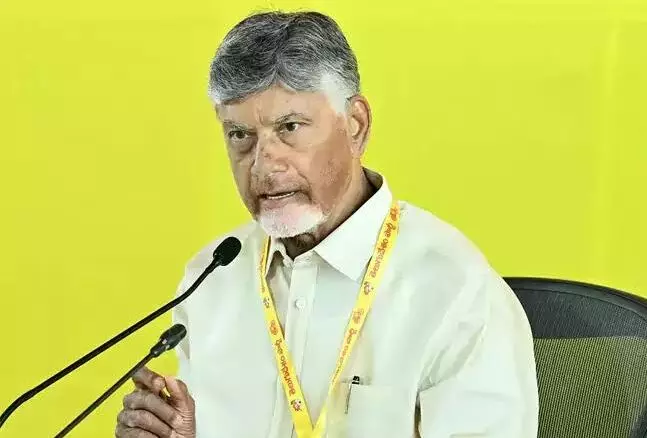 Chandrababu: బీసీ రిజర్వేషన్లను అడ్డుకుంటారా? సుప్రీంకోర్టులో తేల్చుకుంటాం: చంద్రబాబు Chandrababu: బీసీ రిజర్వేషన్లను అడ్డుకుంటారా? సుప్రీంకోర్టులో తేల్చుకుంటాం: చంద్రబాబు