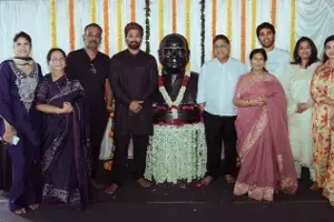 Allu Arjun: తాతయ్యకు ఘన నివాళిగా ఐకాన్జా.. సరికొత్త క్రియేటివ్ ఆఫీస్ ప్రారంభించిన ఐకాన్ స్టార్ అల్లు అర్జున్..