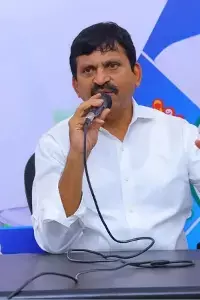 Minister Ponguleti: 22ఏ భూముల రిజిస్ట్రేషన్కు గ్రీన్సిగ్నల్.. నాలా అనుమతి లేకున్నా రిజిస్టర్ చేసుకోవచ్చు: రెవెన్యూ శాఖ మంత్రి పొంగులేటి శ్రీనివాసరెడ్డి Minister Ponguleti: 22ఏ భూముల రిజిస్ట్రేషన్కు గ్రీన్సిగ్నల్.. నాలా అనుమతి లేకున్నా రిజిస్టర్ చేసుకోవచ్చు: రెవెన్యూ శాఖ మంత్రి పొంగులేటి శ్రీనివాసరెడ్డి
