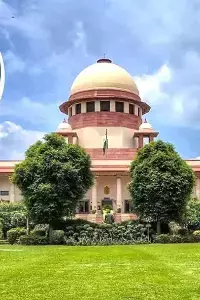 34% BC Reservations: బీసీల 34 శాతం రిజర్వేషన్లపై హైకోర్టు తీర్పును సవాలు చేస్తూ సుప్రీంకోర్టులో పిటిషన్ దాఖలు చేసిన ఏపీ ప్రభుత్వం 34% BC Reservations: బీసీల 34 శాతం రిజర్వేషన్లపై హైకోర్టు తీర్పును సవాలు చేస్తూ సుప్రీంకోర్టులో పిటిషన్ దాఖలు చేసిన ఏపీ ప్రభుత్వం