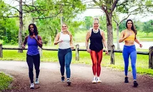 Daily Walking Can Boost Your Health: రోజూ నడకతోనే ఆరోగ్య ప్రయోజనాలు.. వారానికి 150 నిమిషాలు వ్యాయామం Daily Walking Can Boost Your Health: రోజూ నడకతోనే ఆరోగ్య ప్రయోజనాలు.. వారానికి 150 నిమిషాలు వ్యాయామం