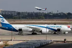 Flydubai: ఫ్లైదుబాయి కో-పైలట్ గొడ్డలితో పైలట్పై దాడి.. ‘టెర్రరిస్ట్’ ప్రయత్నమని యూఏఈ.. ఓమన్ పౌరుడు హమామ్ అల్-హమ్మామి గుర్తింపు Flydubai: ఫ్లైదుబాయి కో-పైలట్ గొడ్డలితో పైలట్పై దాడి.. ‘టెర్రరిస్ట్’ ప్రయత్నమని యూఏఈ.. ఓమన్ పౌరుడు హమామ్ అల్-హమ్మామి గుర్తింపు