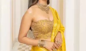 Rakul Preet Singh: ఐటీ రైడ్స్తో నాకేం సంబంధం లేదు.. సంచలనం కోసం అసత్యాలా?.. రకుల్ ప్రీత్ సింగ్ ఫైర్.. Rakul Preet Singh: ఐటీ రైడ్స్తో నాకేం సంబంధం లేదు.. సంచలనం కోసం అసత్యాలా?.. రకుల్ ప్రీత్ సింగ్ ఫైర్..