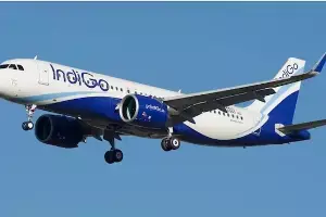 IndiGo: విమాన ప్రయాణికులకు బిగ్ షాక్.. ఇంధన ఛార్జీలను భారీగా పెంచేసిన ఇండీగో IndiGo: విమాన ప్రయాణికులకు బిగ్ షాక్.. ఇంధన ఛార్జీలను భారీగా పెంచేసిన ఇండీగో