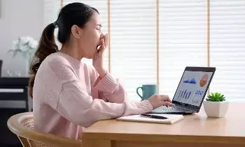 Cut Down on Prolonged Sitting:  ఎక్కువసేపు కూర్చోవడం తగ్గించాలి.. చురుకైన జీవనశైలే ఆరోగ్యానికి రక్షణ
