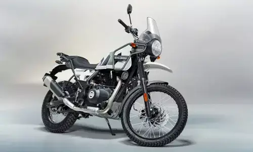 Royal Enfield: ఆరు నెలల కోటా ఐదే రోజుల్లో ఖాళీ.. హిమాలయన్ 440 దెబ్బకి షోరూమ్లు షేక్ Royal Enfield: ఆరు నెలల కోటా ఐదే రోజుల్లో ఖాళీ.. హిమాలయన్ 440 దెబ్బకి షోరూమ్లు షేక్