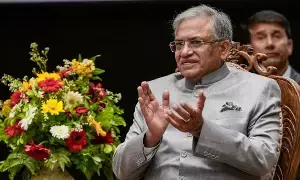 Gyanesh Kumar: సీఈసీ జ్ఞానేష్ కుమార్ నెలకు ఎంత సంపాదిస్తారు? ఆస్తుల విలువ ఎంత ! Gyanesh Kumar: సీఈసీ జ్ఞానేష్ కుమార్ నెలకు ఎంత సంపాదిస్తారు? ఆస్తుల విలువ ఎంత !