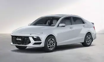 Hyundai Verna: దసరా ధమాకా.. హ్యుందాయ్ వెర్నాపై ఏకంగా రూ.1.05 లక్షల భారీ డిస్కౌంట్