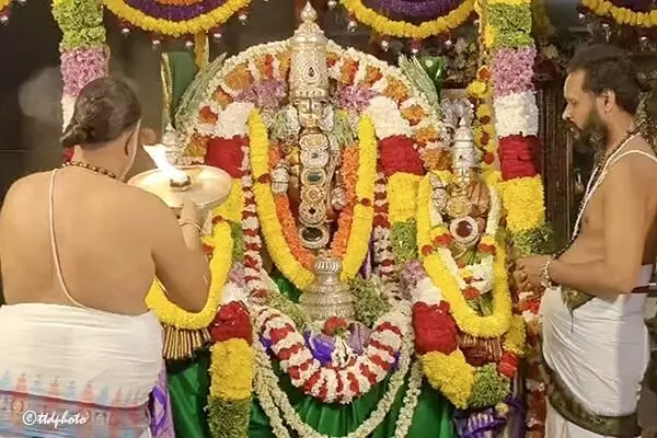 Bengaluru SV Temple: బెంగళూరు ఎస్వీ ఆలయంలో శాస్త్రోక్తంగా పవిత్రోత్సవాలు ప్రారంభం Bengaluru SV Temple: బెంగళూరు ఎస్వీ ఆలయంలో శాస్త్రోక్తంగా పవిత్రోత్సవాలు ప్రారంభం